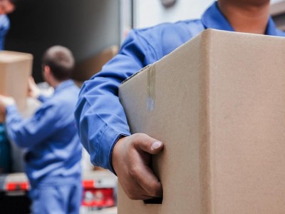 Dovoz materiálu a tovaru